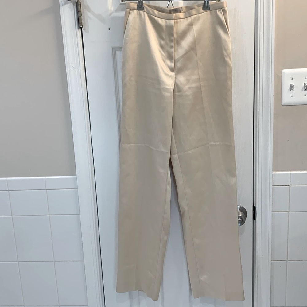 H&M beige women’s trousers